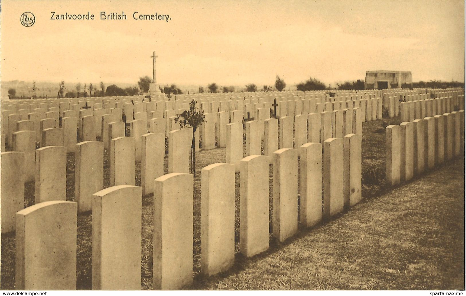 Prentbriefkaart Zandvoorde: British Military Cemetery - Zonnebeke