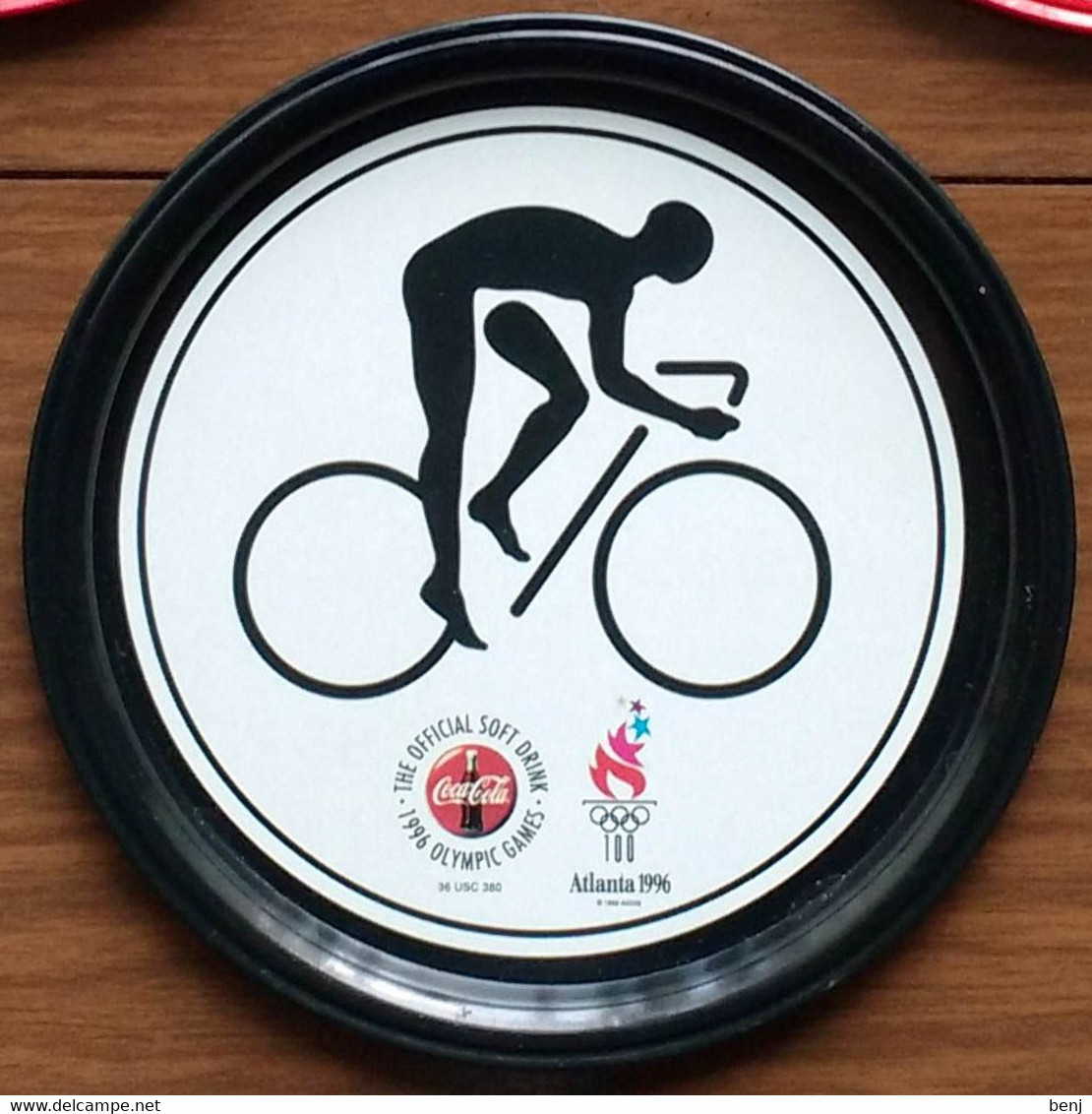 Sous-bock Coca-Cola En Métal Atlanta 1996 Jeux Olympiques Cyclisme Cycliste - Sous-verres