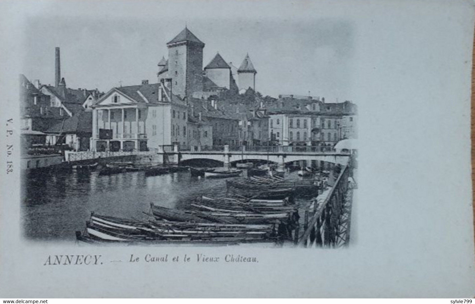 Annecy - Le Canal Et Le Vieux Château - Annecy