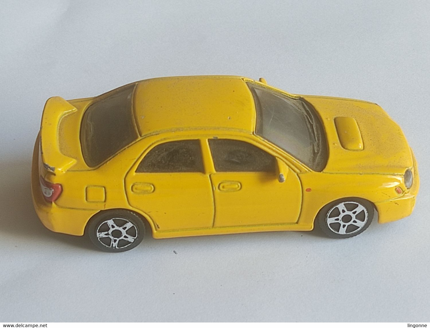 Maisto 1/43   Subaru  Impreza  WRX  STI - Maisto