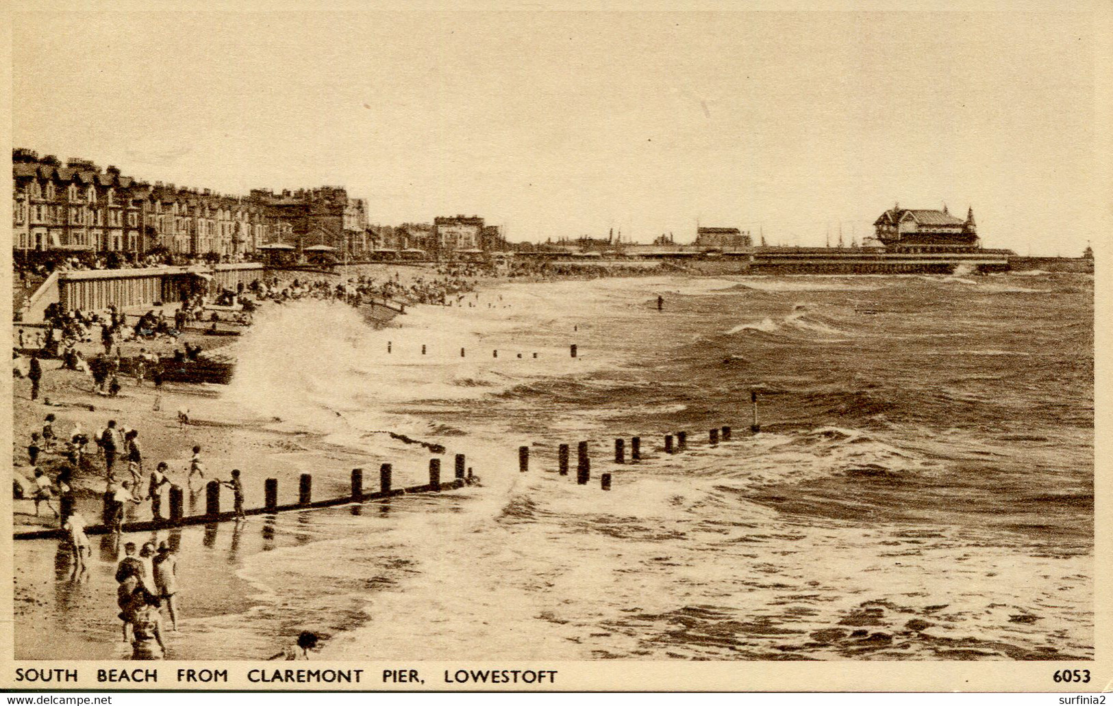 SUFFOLK - LOWESTOFT - SOUTH BEACH FROM CLAREMONT PIER Suf448 - Lowestoft