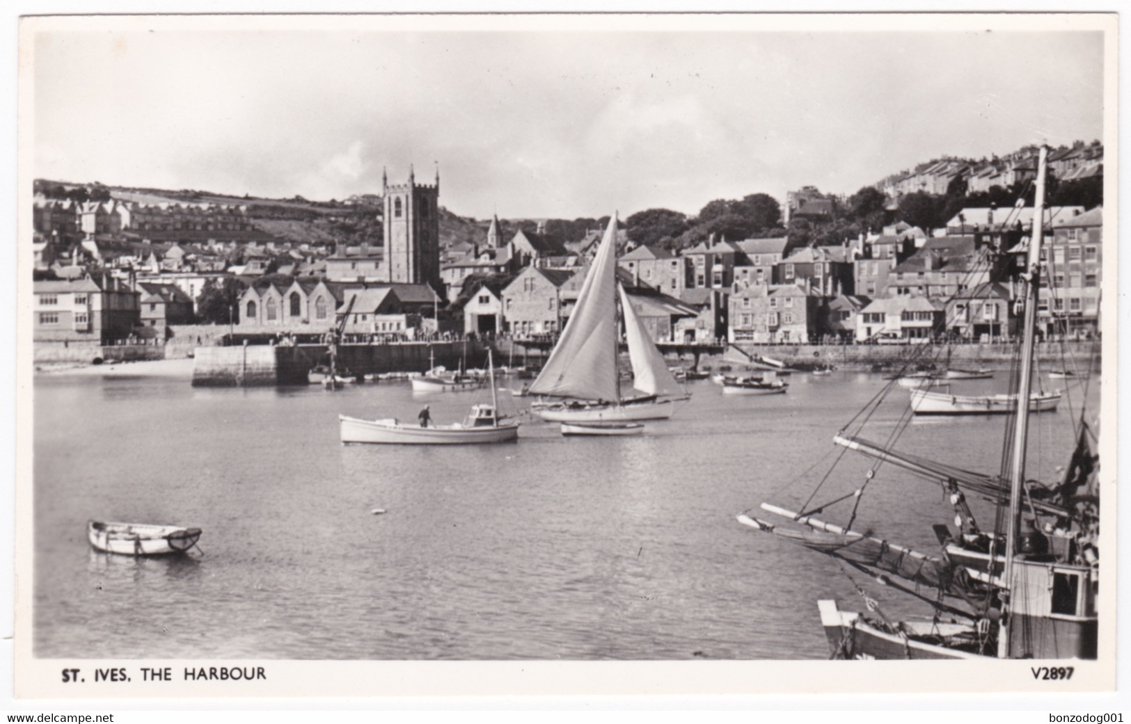 Photochrom Postcard The Harbour, St. Ives, Cornwall. Unposted - St.Ives