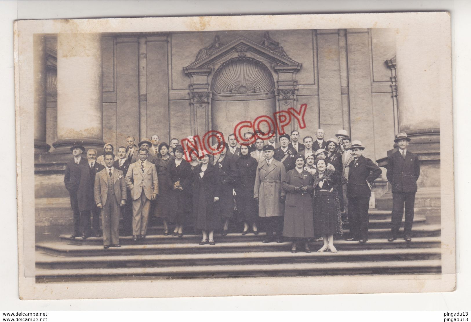 Carte Photo Tournoi International Budapest 1934 équipe Gymnastique France Visite Prague Praha 1934 Le Parlement - Gymnastique