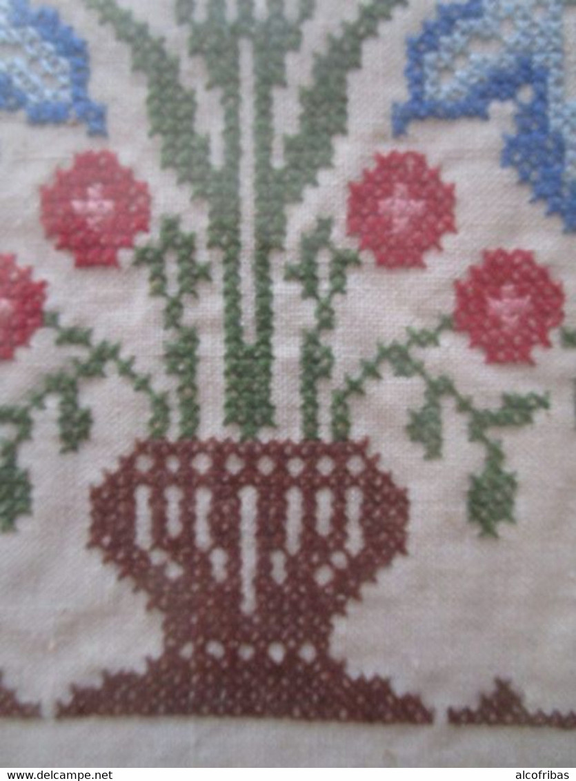 Vase De Fleurs Broderie Ancienne Point De Croix Cadre Doré - Cross Stitch