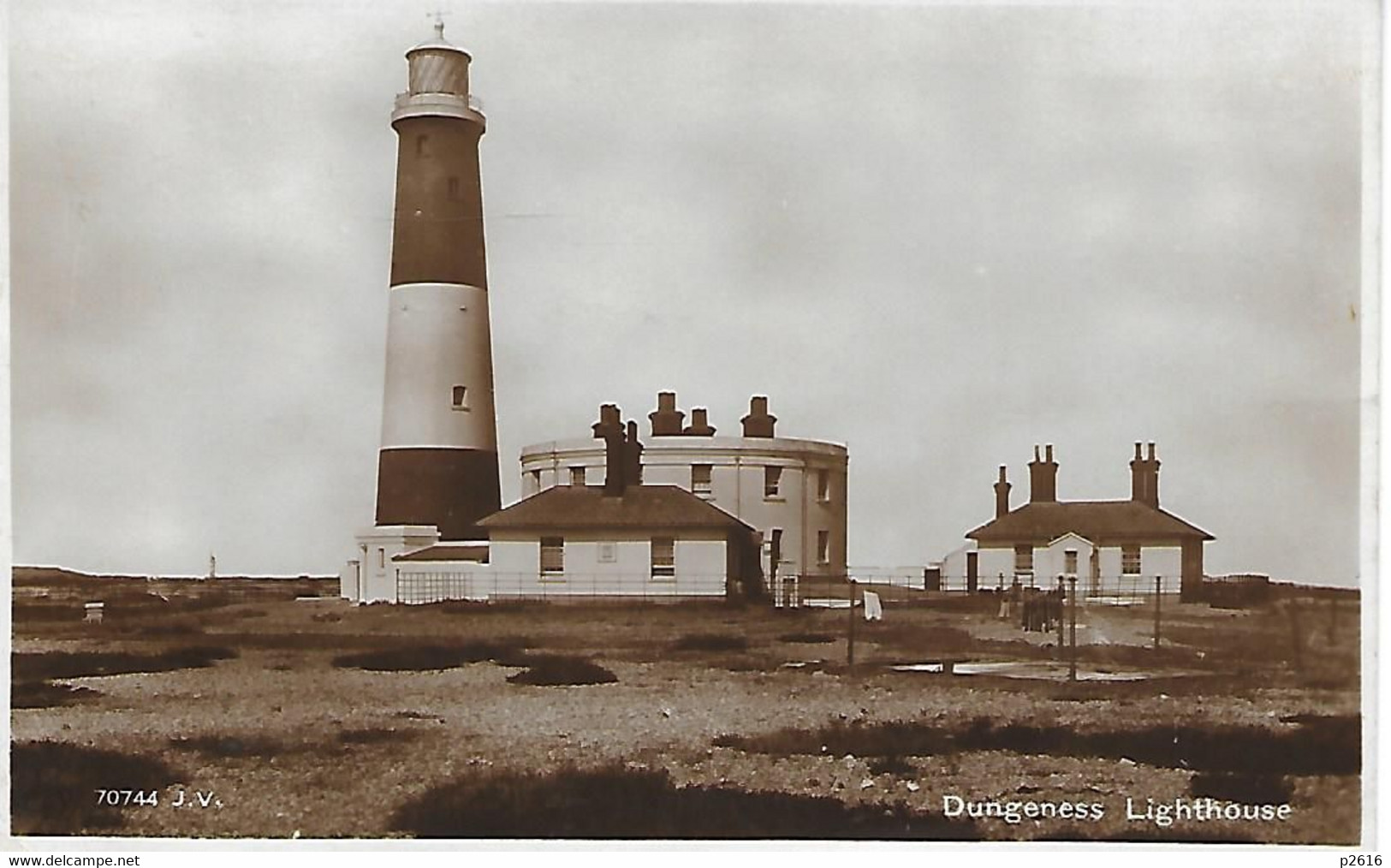 ROYAUME- UNI - CARTE- POSTALE- PHOTO -  1946 -  DUNGENESS LIGHTHOUSE - Folkestone