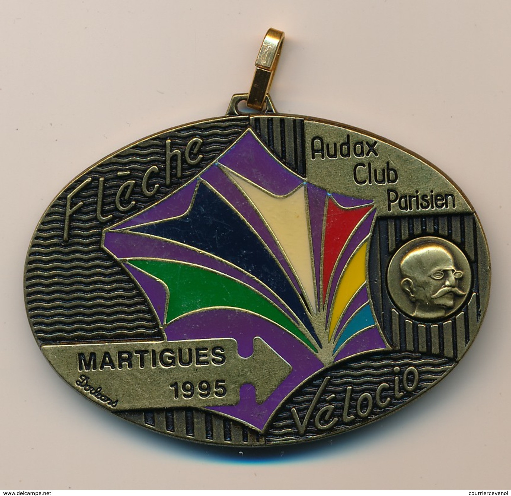 Médaille "Flèche Vélocio - Martigues 1995" - AUDAX CLUB PARISIEN - (Cyclotourisme) - Ciclismo