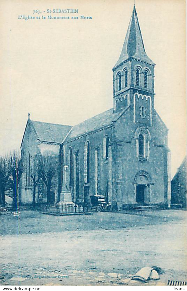 ST SEBASTIEN - L'église Et Le Monument Aux Morts - Tirage Bleu - 767 - Saint-Sébastien-sur-Loire