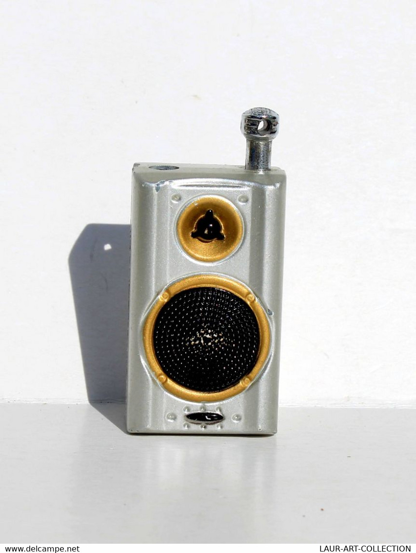 RARE ANCIEN BRIQUET FANTAISIE VINTAGE, MINIATURE ENCEINTE MUSIQUE - RECHARGEABLE - VINTAGE LIGHTER             (2304.21) - Autres & Non Classés