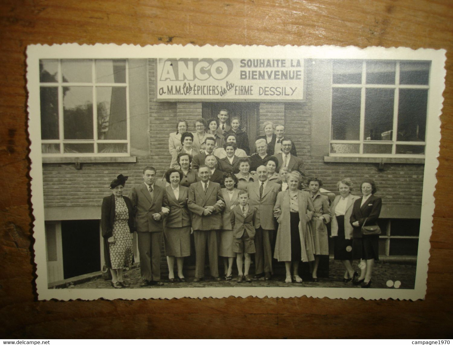 CPA PHOTO - TURNHOUT - USINES ANCO - LES EPICIERS DE LA FIRME DESSILY ( DONT LES EPICIERS DE THULIN ) - 1952 - Turnhout