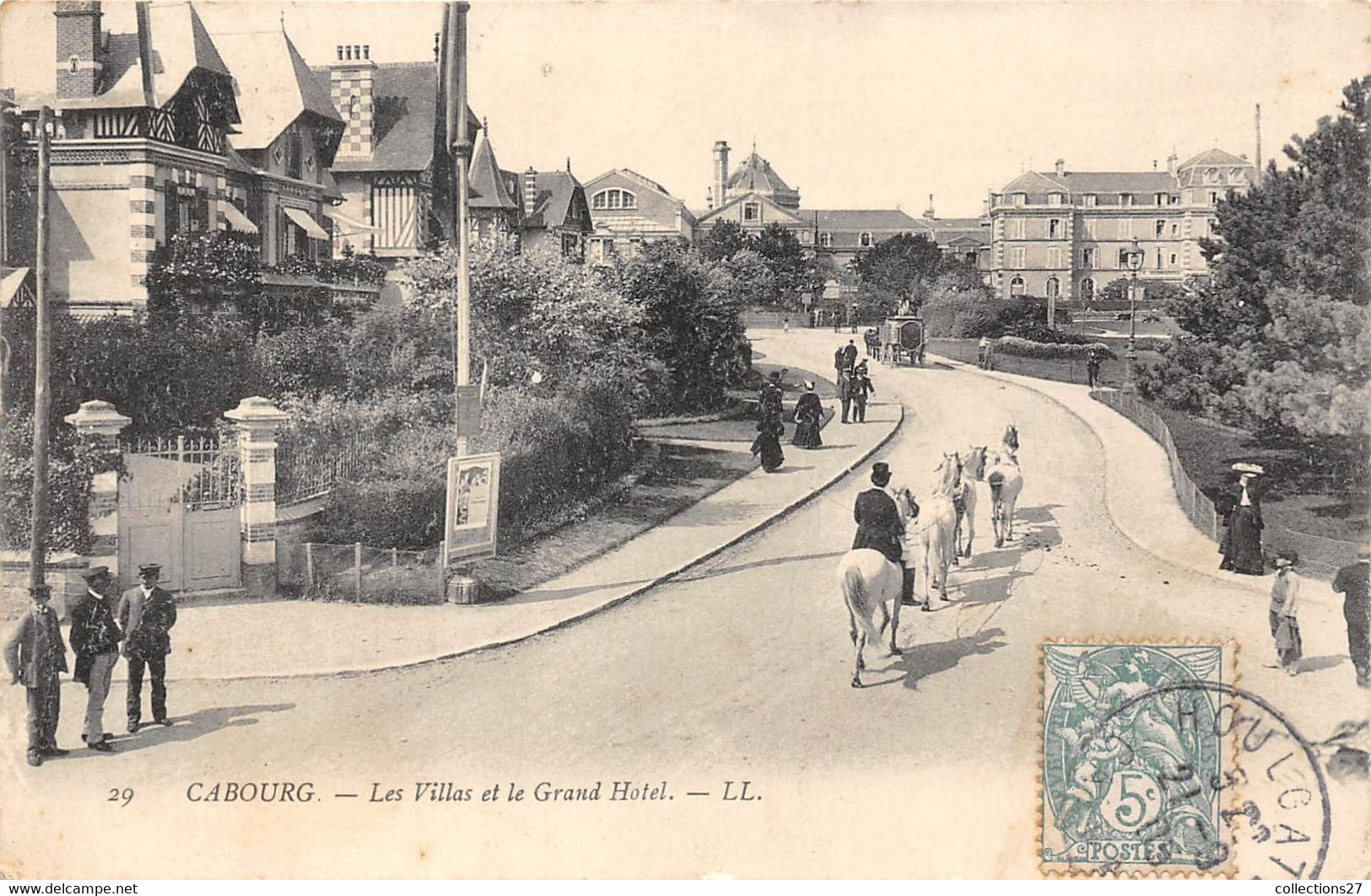 14-CABOURG- LES VILLAS ET LE GRAND HÔTEL - Cabourg