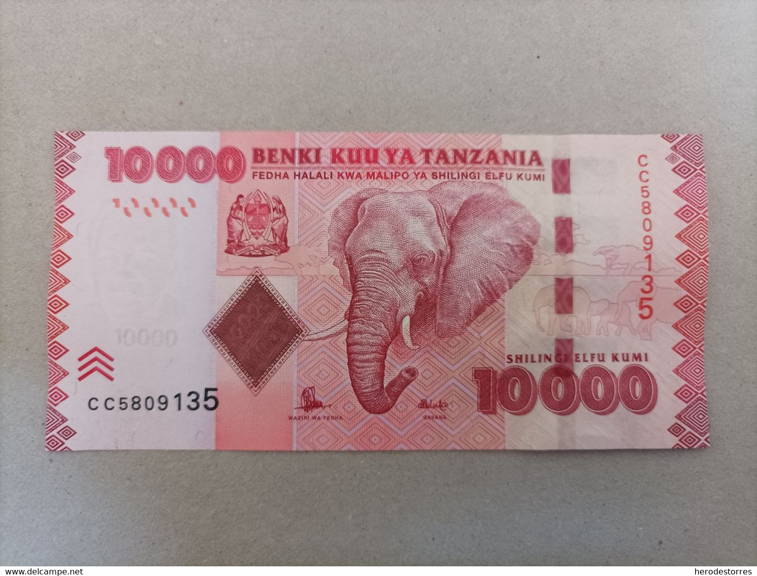 Billete De Tanzania De 10000 Schillings, Elefante, Año 2015, UNC - Tansania