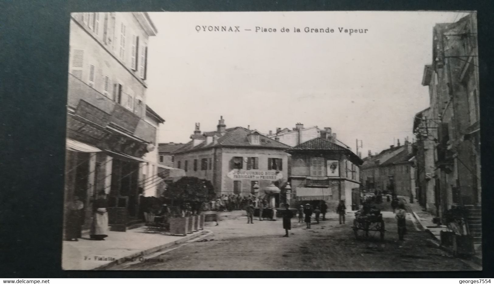 01 - OYONNAX - PLACE DE LA GRANDE VAPEUR - Oyonnax