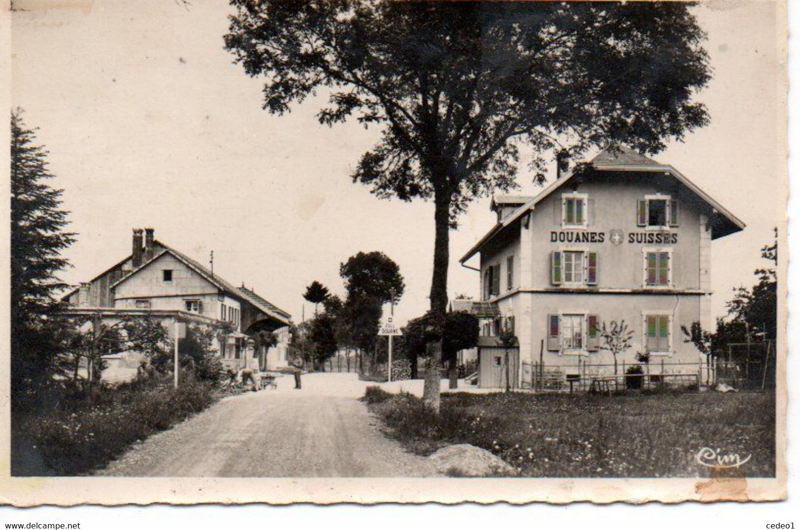 LES BORNES DAMVANT  FRONTIERE FRANCO-SUISSE - Damvant