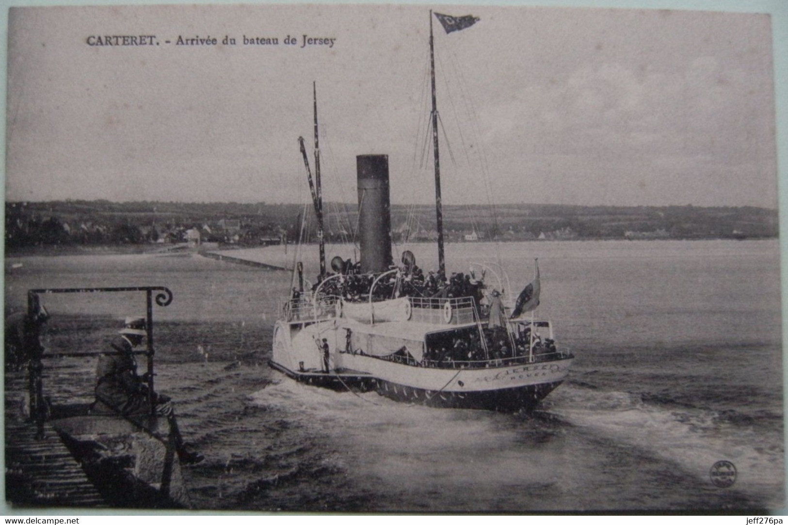 CPA 50 Carteret - Arrivée Du Bateau De Jersey - Vue D'ensemble Avec Animation    A Voir ! - Carteret