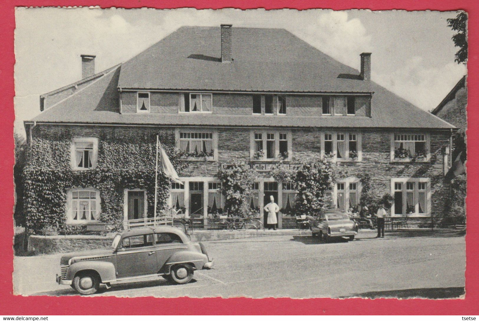 Cugnon - Hôtel Des Roches ... Oldtimer ( Voir Verso ) - Bertrix
