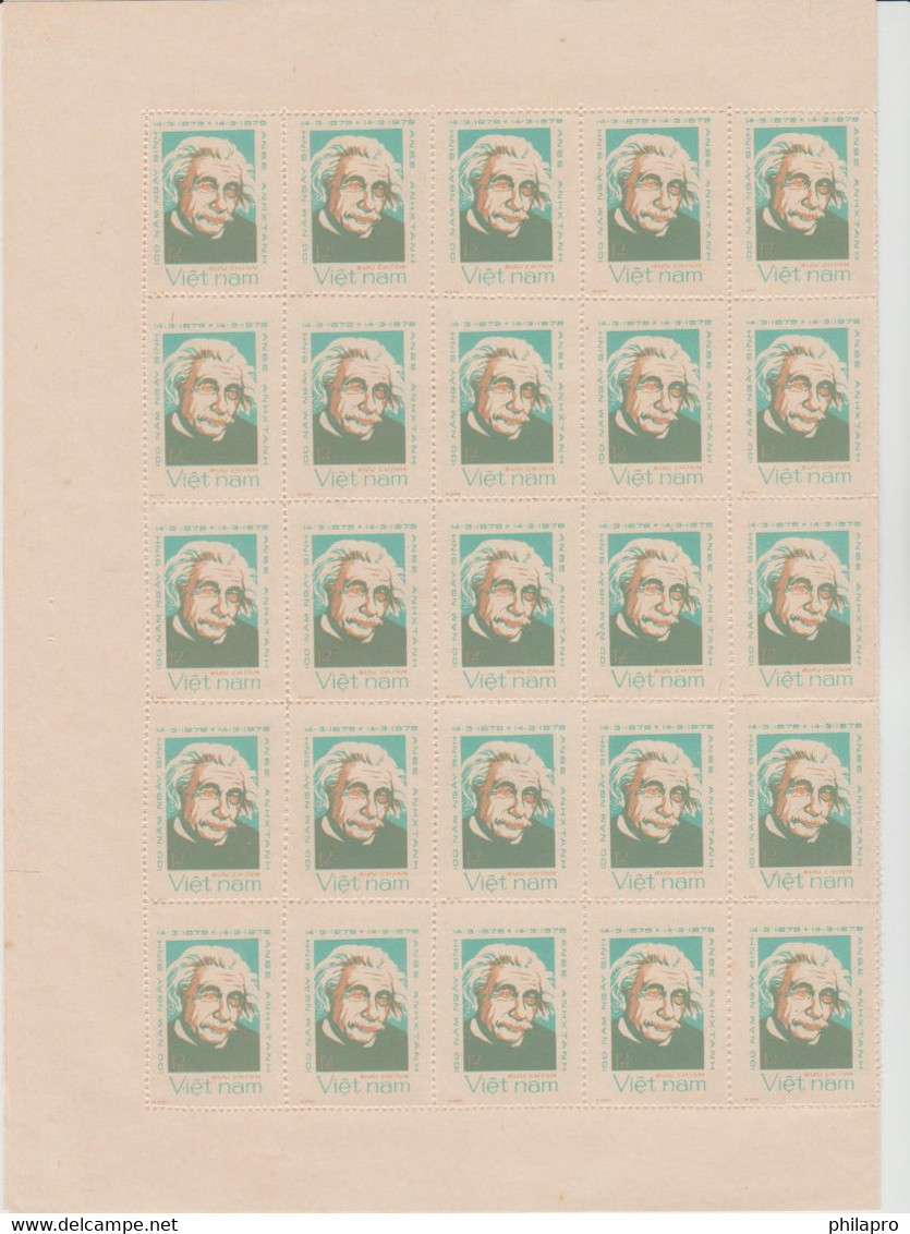 VIETNAM 1979  ERROR BLACK COLOR MISSING /  FULL SHEET OF 50 STAMPS - ALBERT EINSTEIN  **MNH  Rare   Réf GF - Albert Einstein