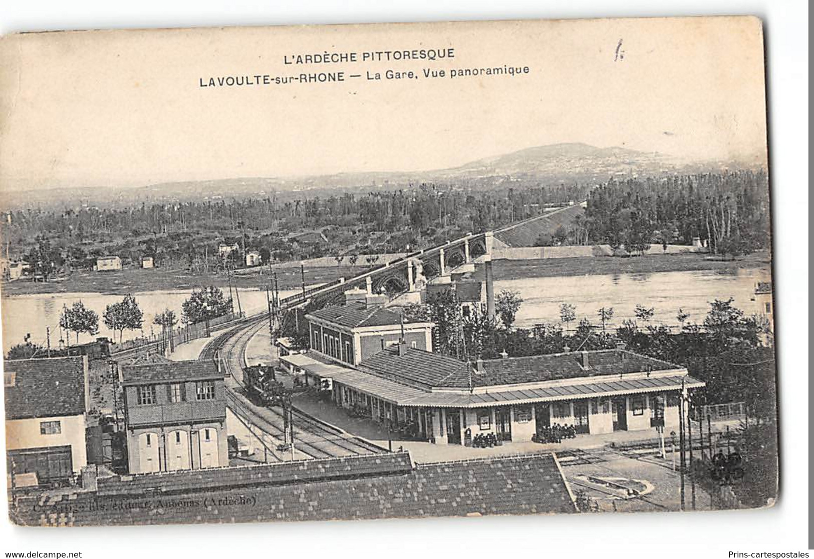 CPA 07 La Voulte Sur Rhône La Gare Le Train - La Voulte-sur-Rhône