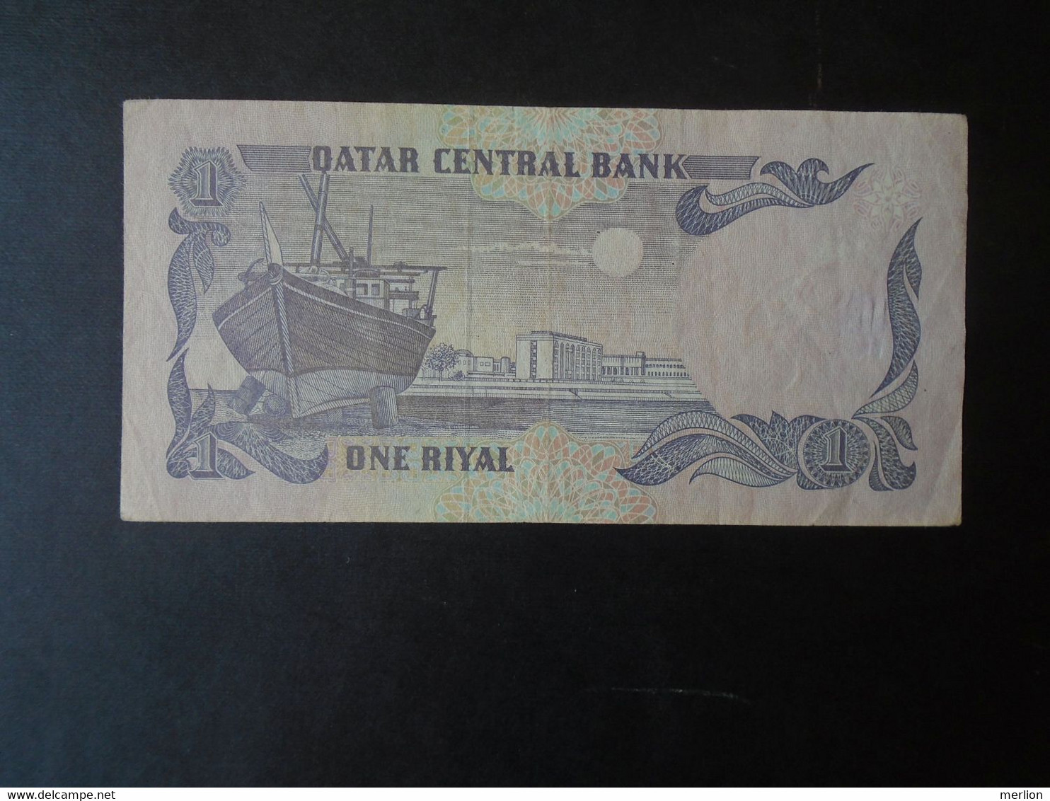 27 - QATAR P14b  -1 Riyal   1996   VF - Qatar