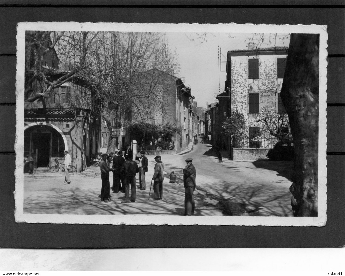 La Roquebrussanne - Entrée Du Village.( édit. Bouvet Et Sourd ). - La Roquebrussanne