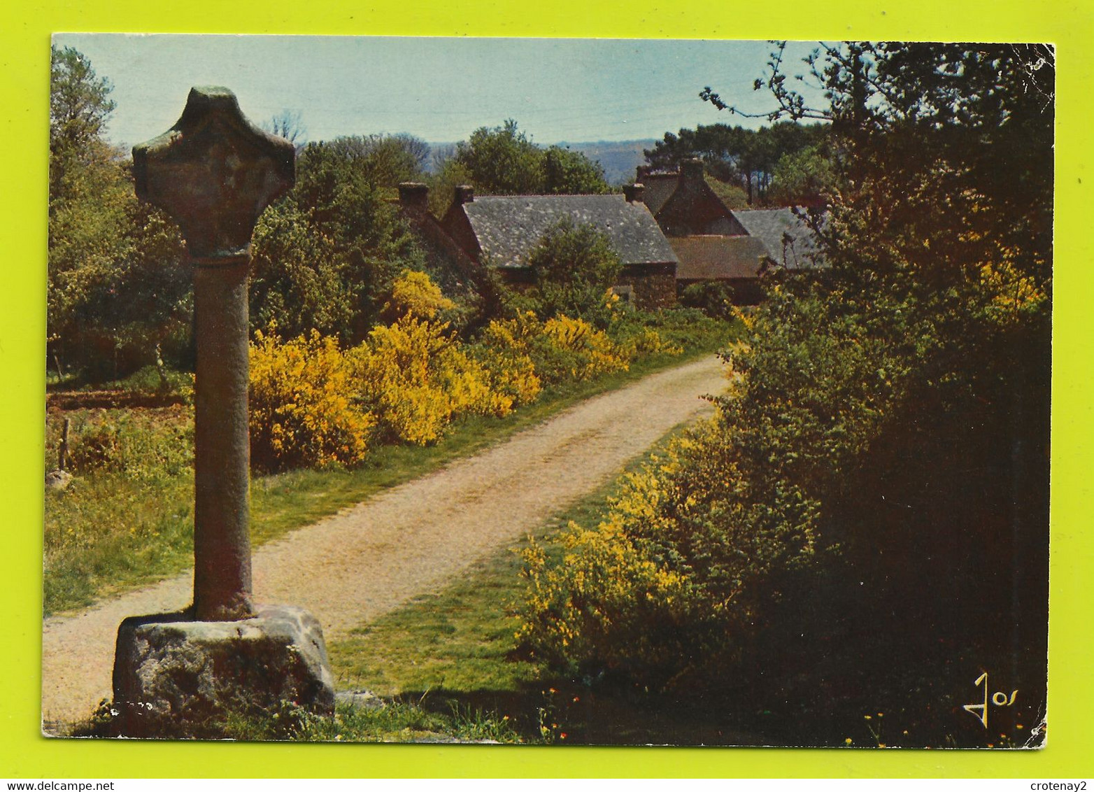 56 Région De JOSSELIN N°1095 Croix De Carrefour Postée De Chateaulun En 1977 - Josselin
