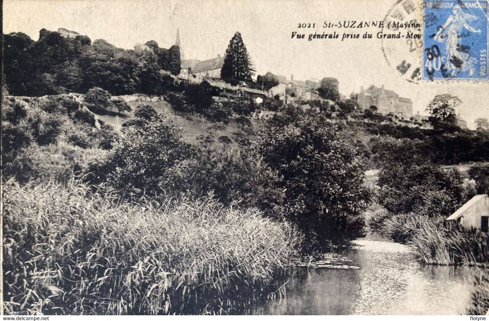 Ste Suzanne - Vue Générale Prise Du Grand Moulin - Lavoir - Sainte Suzanne