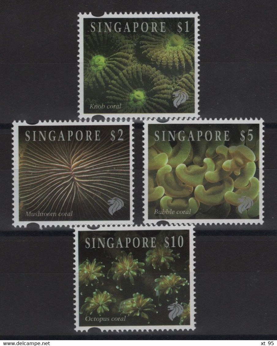 Singapour - N°699 à 702 - Faune Marine - Cote 37.50€ - * Neufs Avec Trace De Charniere - Singapur (1959-...)