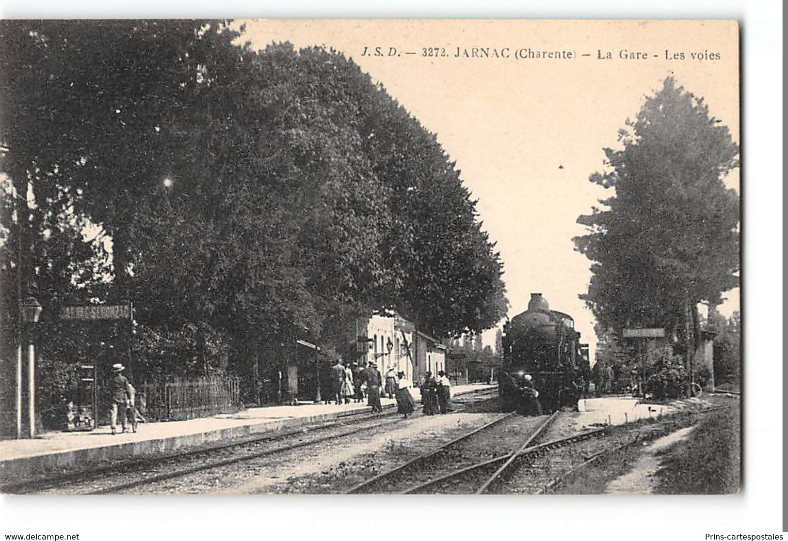 CPA 16 Jarnac La Gare Train - Jarnac