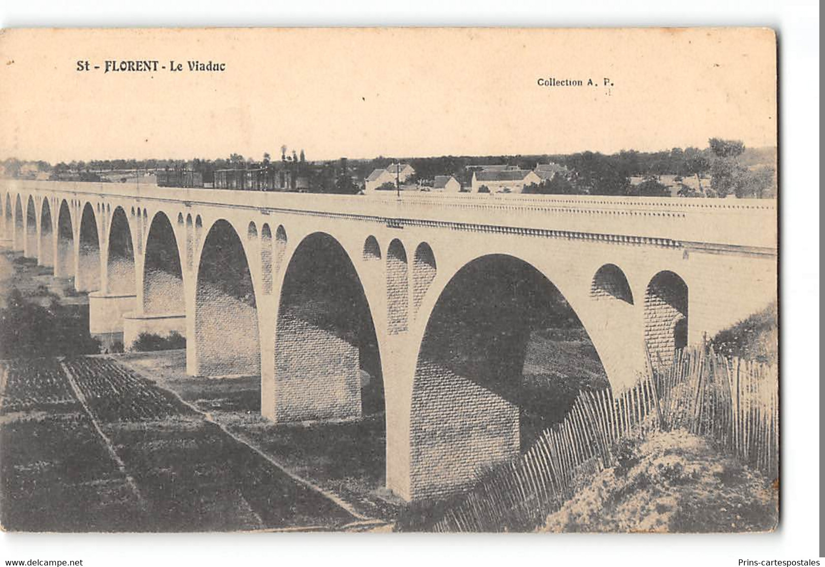 CPA 18 St Saint Florent Le Viaduc  Train - Saint-Florent-sur-Cher