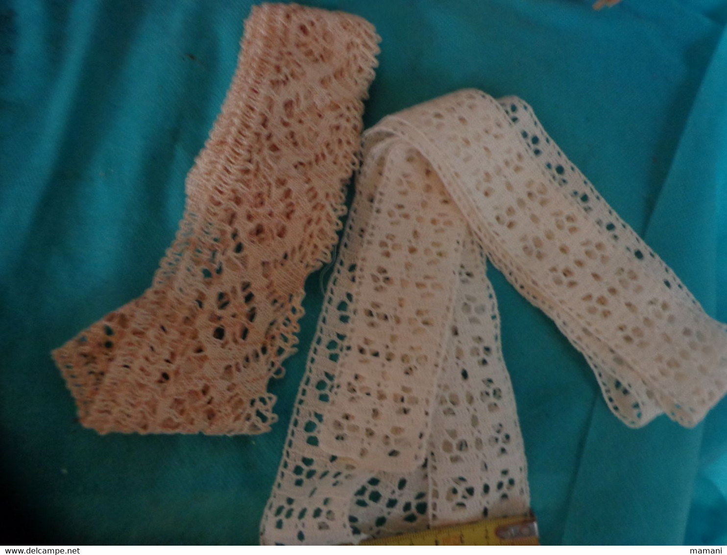 1 Lot De 2 Dentelles - Laces & Cloth