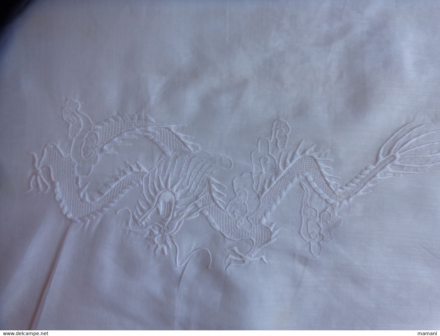 Piece De Tissu Belle Broderie Dragon Pour Loisirs Creatifs - Pizzi, Merletti E Tessuti