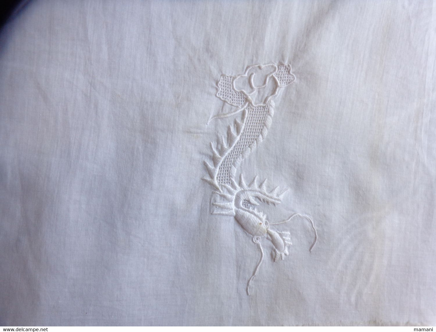 Piece De Tissu Belle Broderie Dragon Pour Loisirs Creatifs - Dentelles Et Tissus