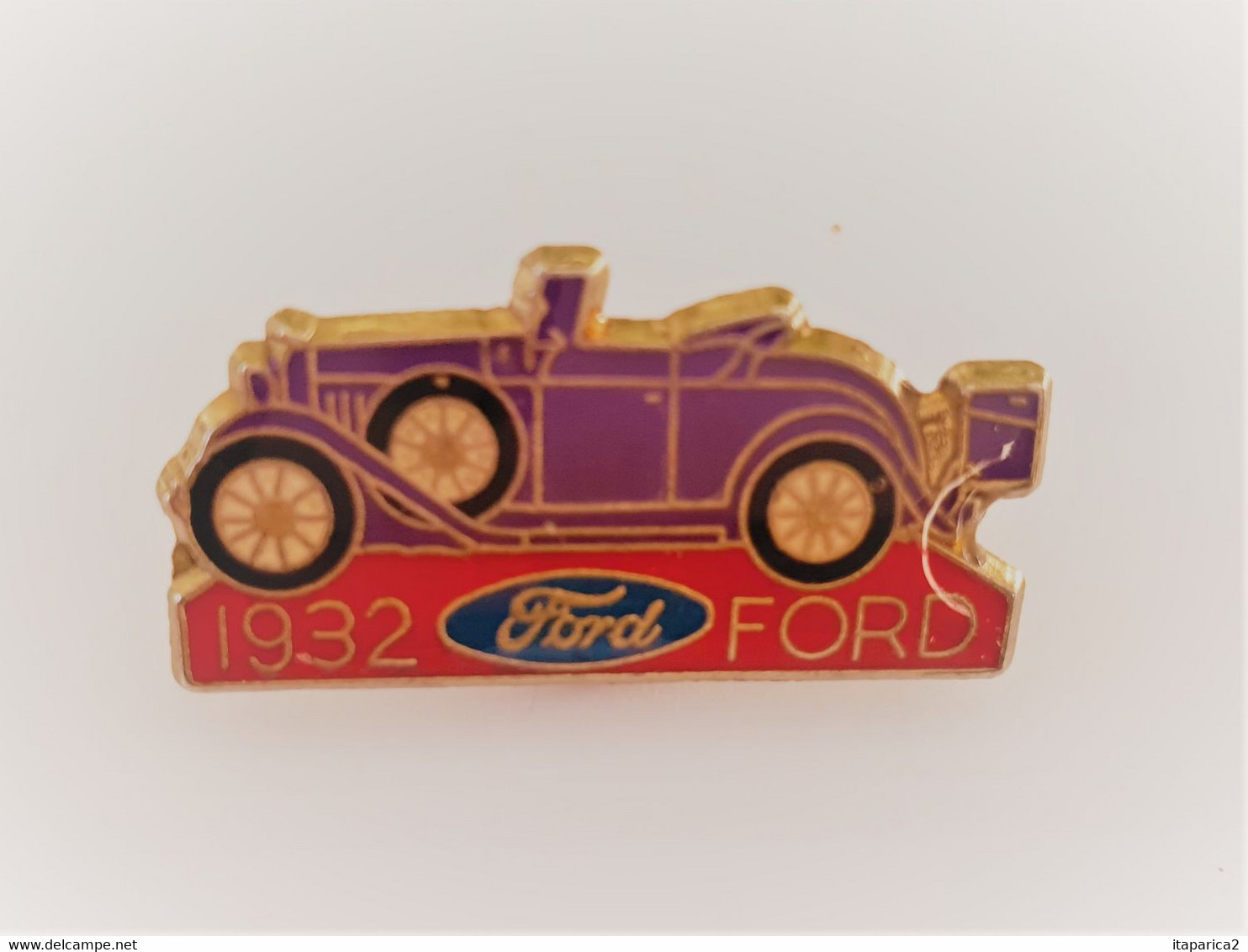 PINS Automobile FORD 1932 / 33NAT - Ford