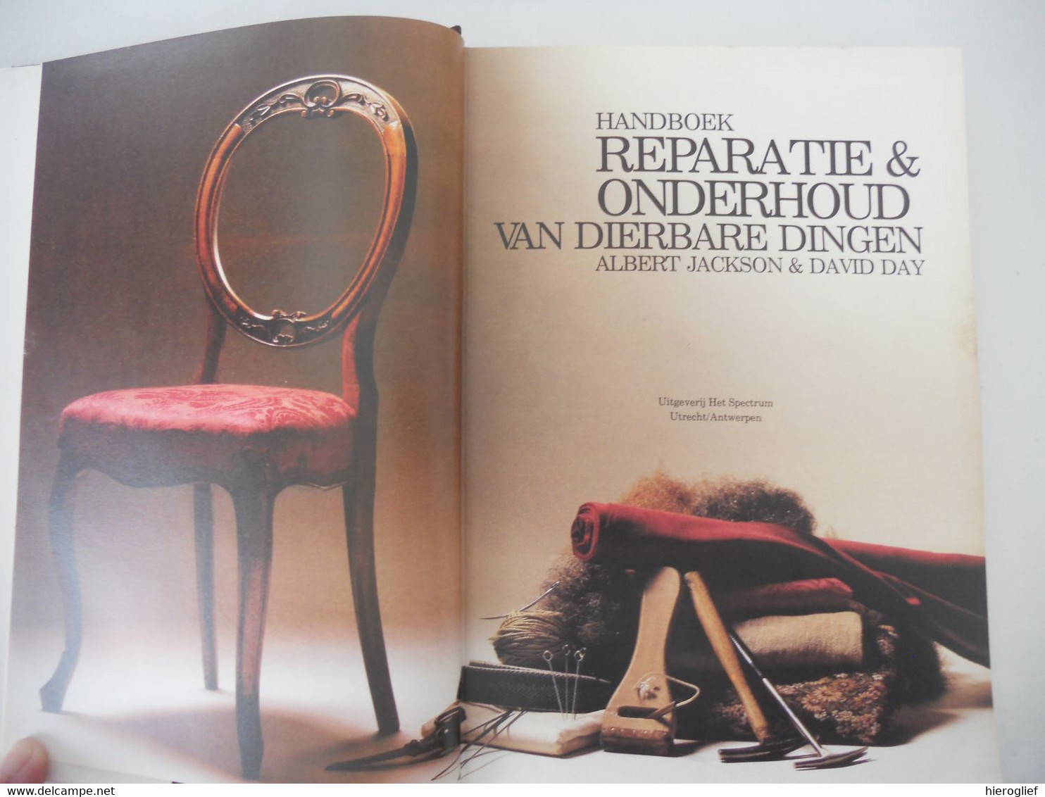 REPARATIE & ONDERHOUD Van DIERBARE DINGEN Door Albert Jackson David Day Antiek Wapens Meubels Aardewerk Riet - Practical