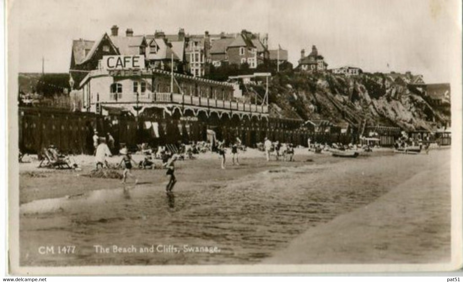 ROYAUME - UNI / UNITED KINGDOM - Swanage : The Beach And Cliffs - Swanage