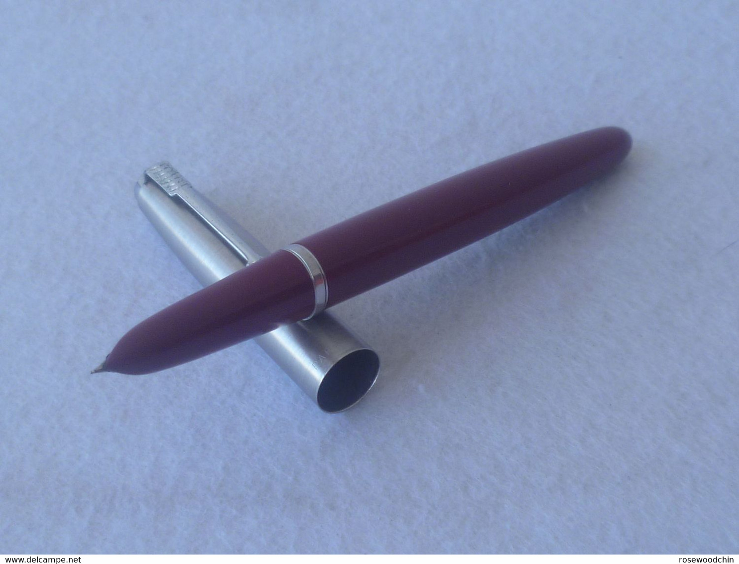 Vintage ! Authentic Parker 21 Burgundy Fountain Pen USA (#68) - Stylos