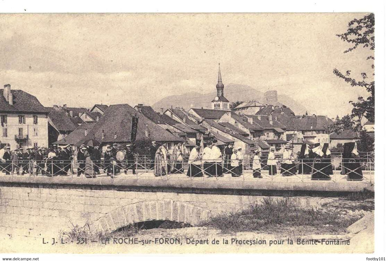 CPA  LA ROCHE SUR FORON  Départ De La Procession Pour La Bénite - Fontaine  N° 531 - La Roche-sur-Foron
