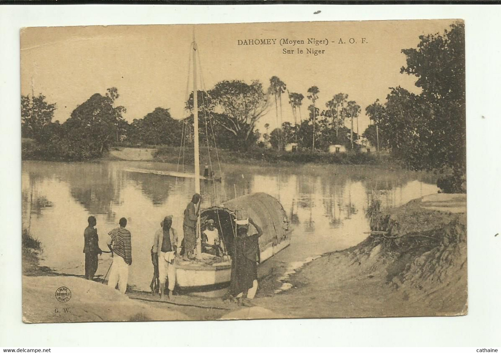 AFRIQUE  . NIGER . DAHOMEY . A. O. F.  . SUR LE NIGER . L ARRIVEE D UN BATEAU - Niger