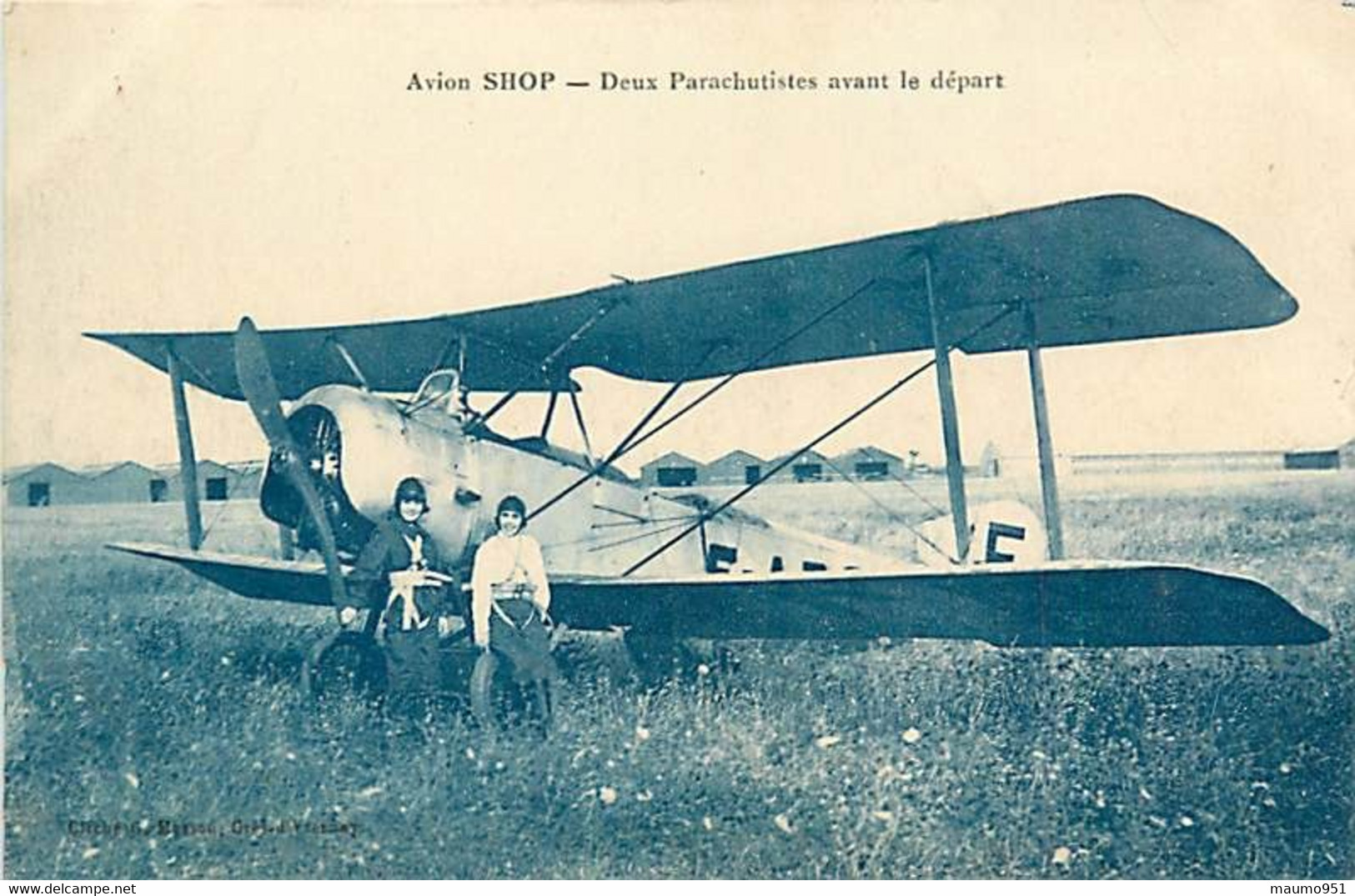 Avion SHOP - Deux Parachutistes Avant Le Départ - Paracadutismo