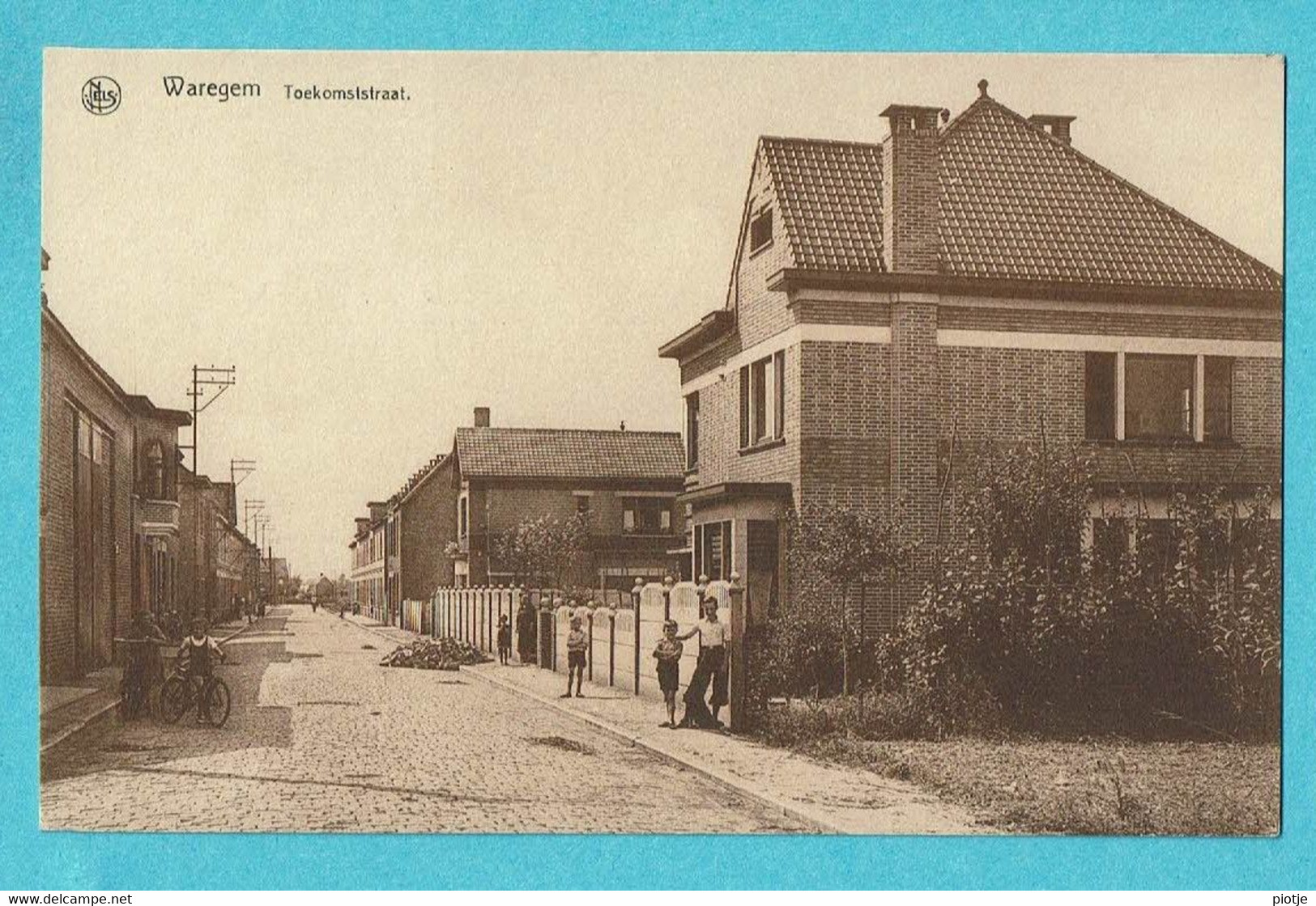 * Waregem - Waereghem (West Vlaanderen) * (Nels, Editeur Félix Bohez) Toekomststraat, Enfants, Animée, Vélo - Waregem