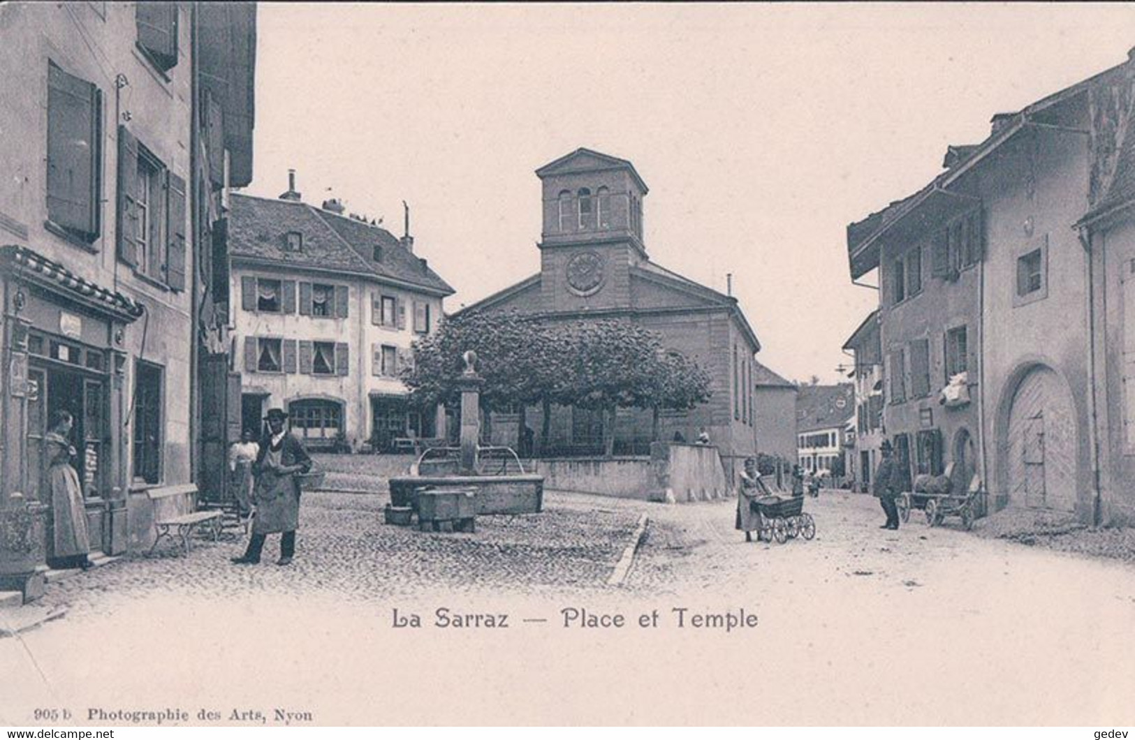 La Sarraz VD, Place Et Temple, Rue Animée (905 B) Pli D'angle - La Sarraz