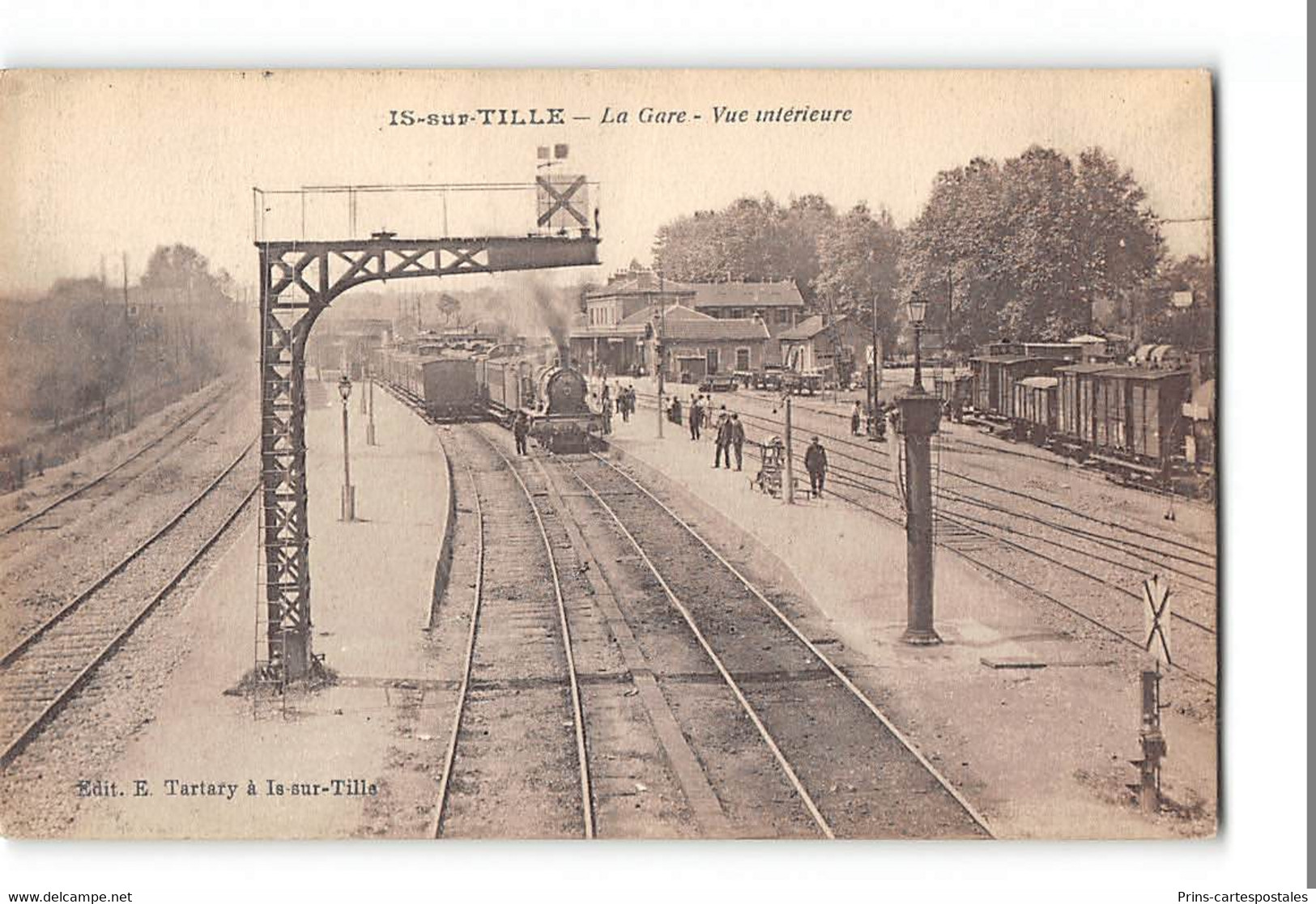 CPA 21 Is Sur Tille La Gare Train - Is Sur Tille