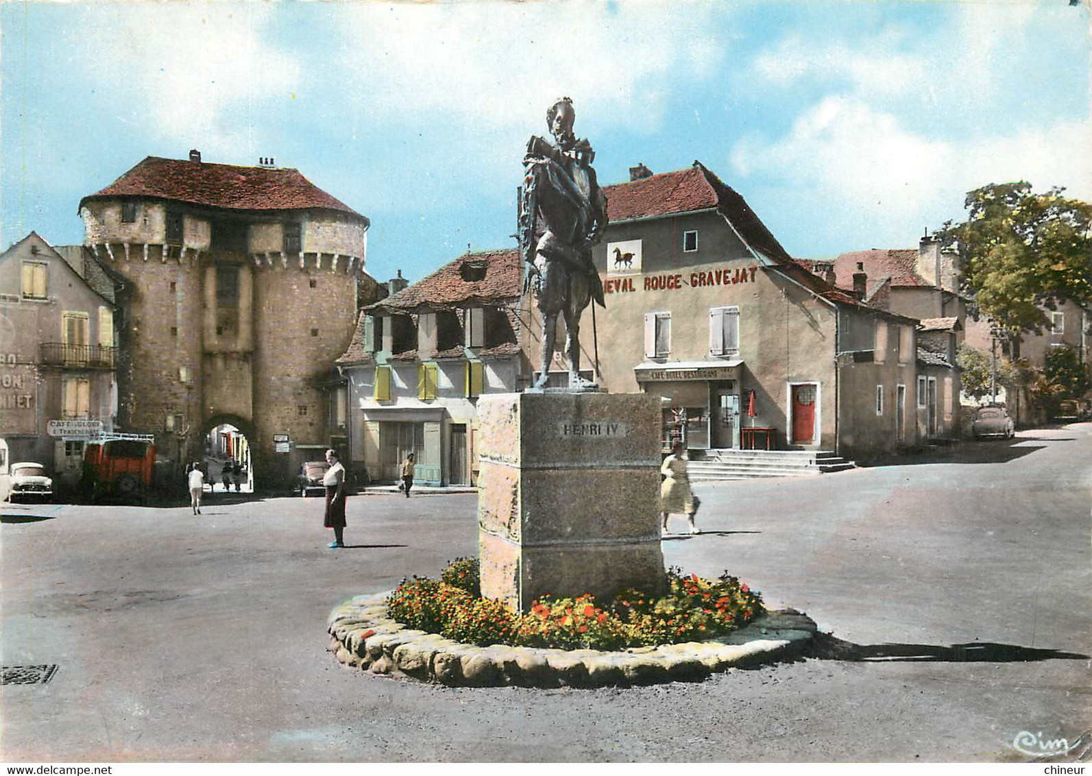 MARVEJOLS LA PORTE DU SOUBEYRAN ET LE RESTAURANT CHEVAL ROUGE - Marvejols