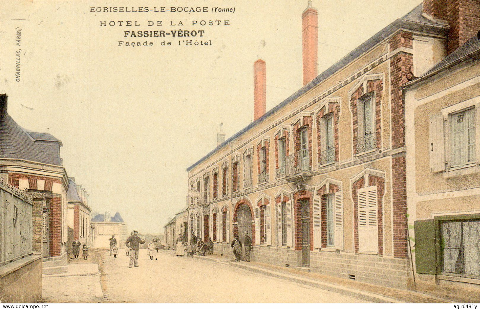 - EGRISELLES Le BOCAGE (89) -  Hôtel De La Poste  (animée, Couleurs)   -27226- - Egriselles Le Bocage