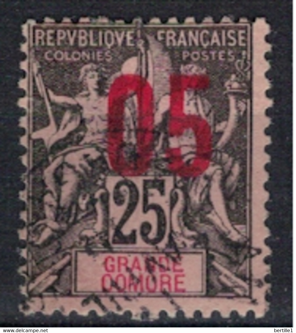 GRANDE COMORE      N°  YVERT 24  OBLITERE       ( OB 10/17 ) - Gebruikt