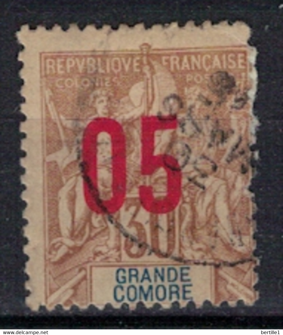 GRANDE COMORE      N°  YVERT 25  OBLITERE       ( OB 10/17 ) - Usati