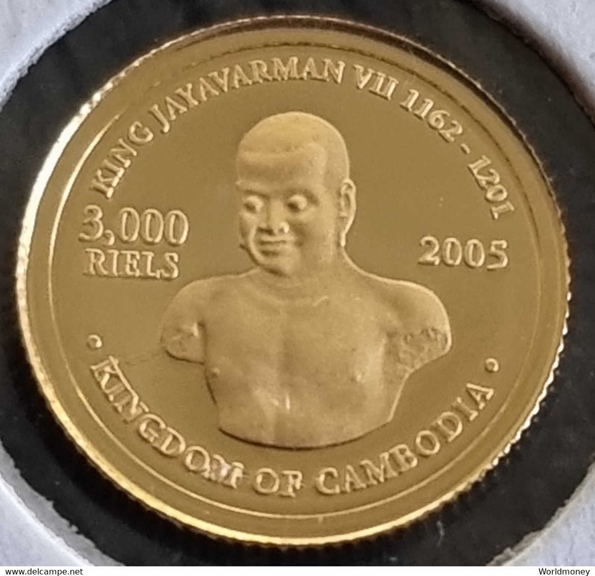 Cambodia 3000 Riels 2005  (Gold)   -  Norodom Sihamoni Taj Mahal - Cambodia