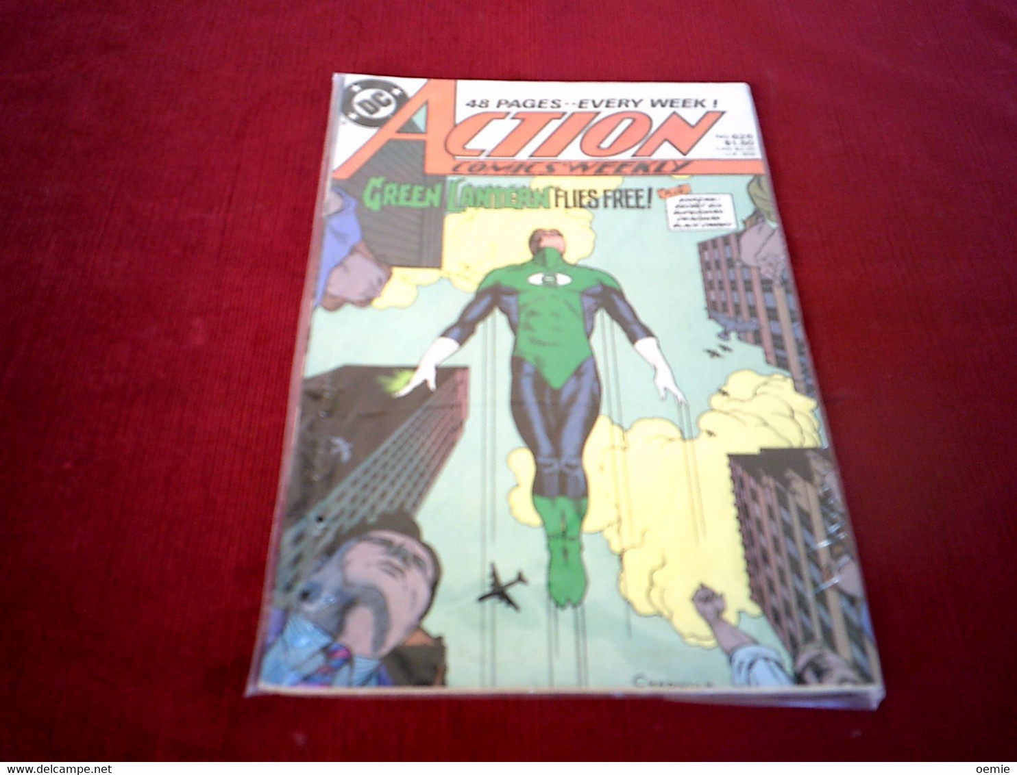 ACTION  GREEN LANTERN FLIES FREE   N° 626 - DC