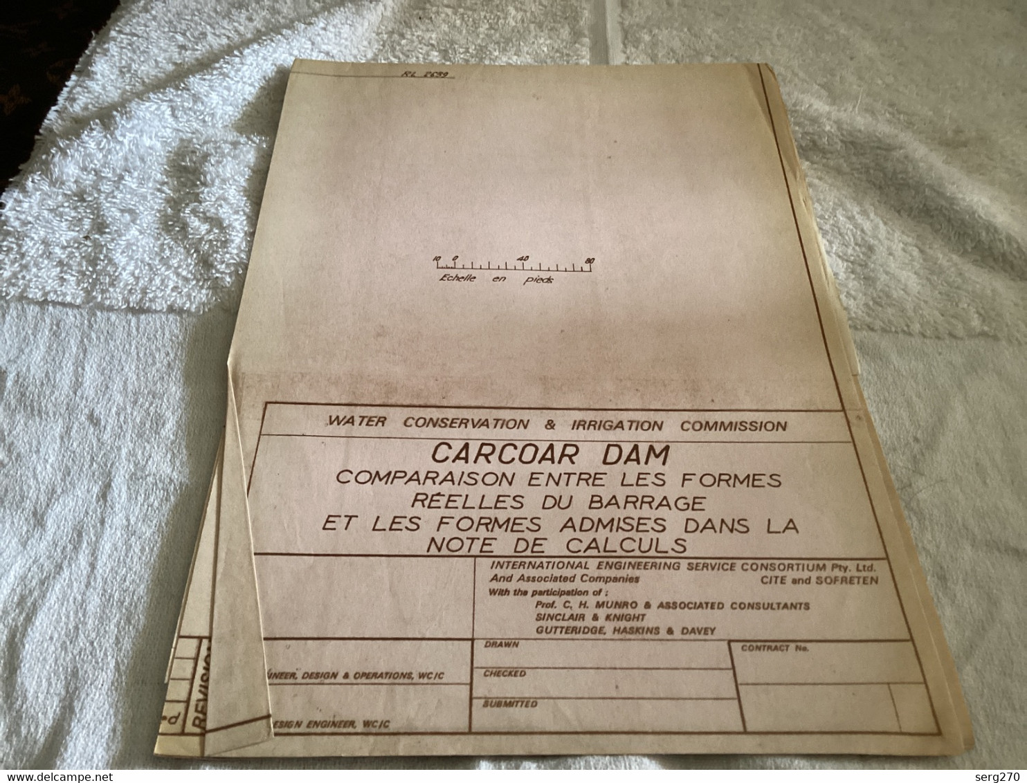 Plan  Carcoar Dam WATER CONSERVATION & IRRIGATION COMMISSION CARCOAR DAM COMPARAISON ENTRE LES FORMES REELLES DU BARRAGE - Travaux Publics