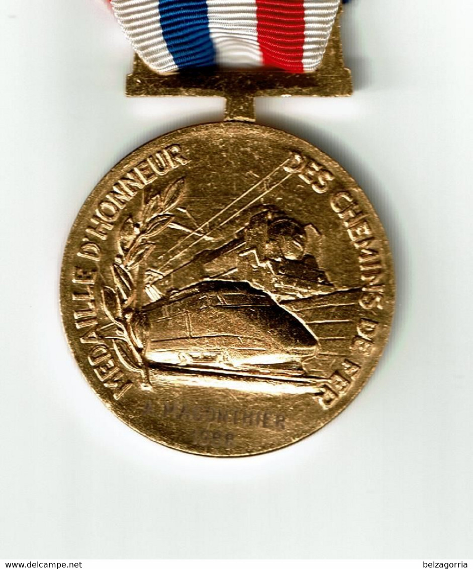 MEDAILLE D' HONNEUR DES CHEMINS DE FER Avec PALME Doré  -  1988  -  Nominative -  VOIR SCANS - Professionnels / De Société