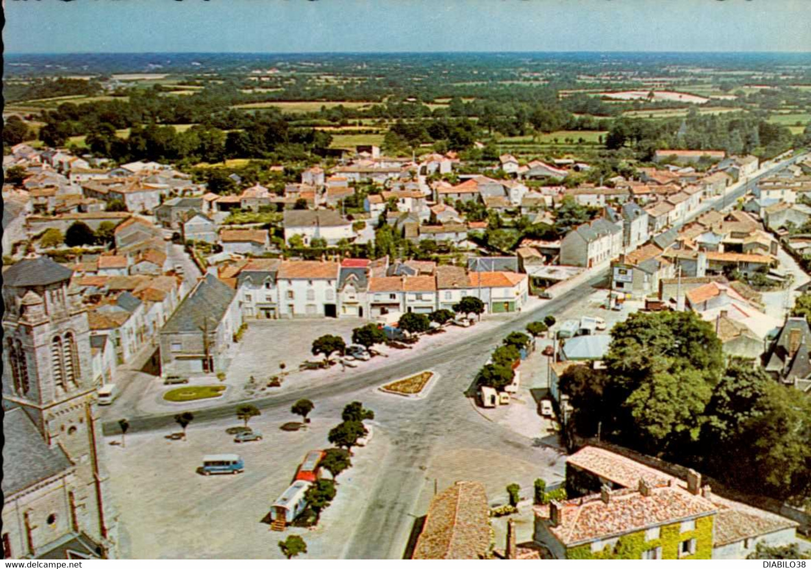 LES LUCS-SUR-BOULOGNE      ( VENDEE )    VUE GENERALE - Les Lucs Sur Boulogne